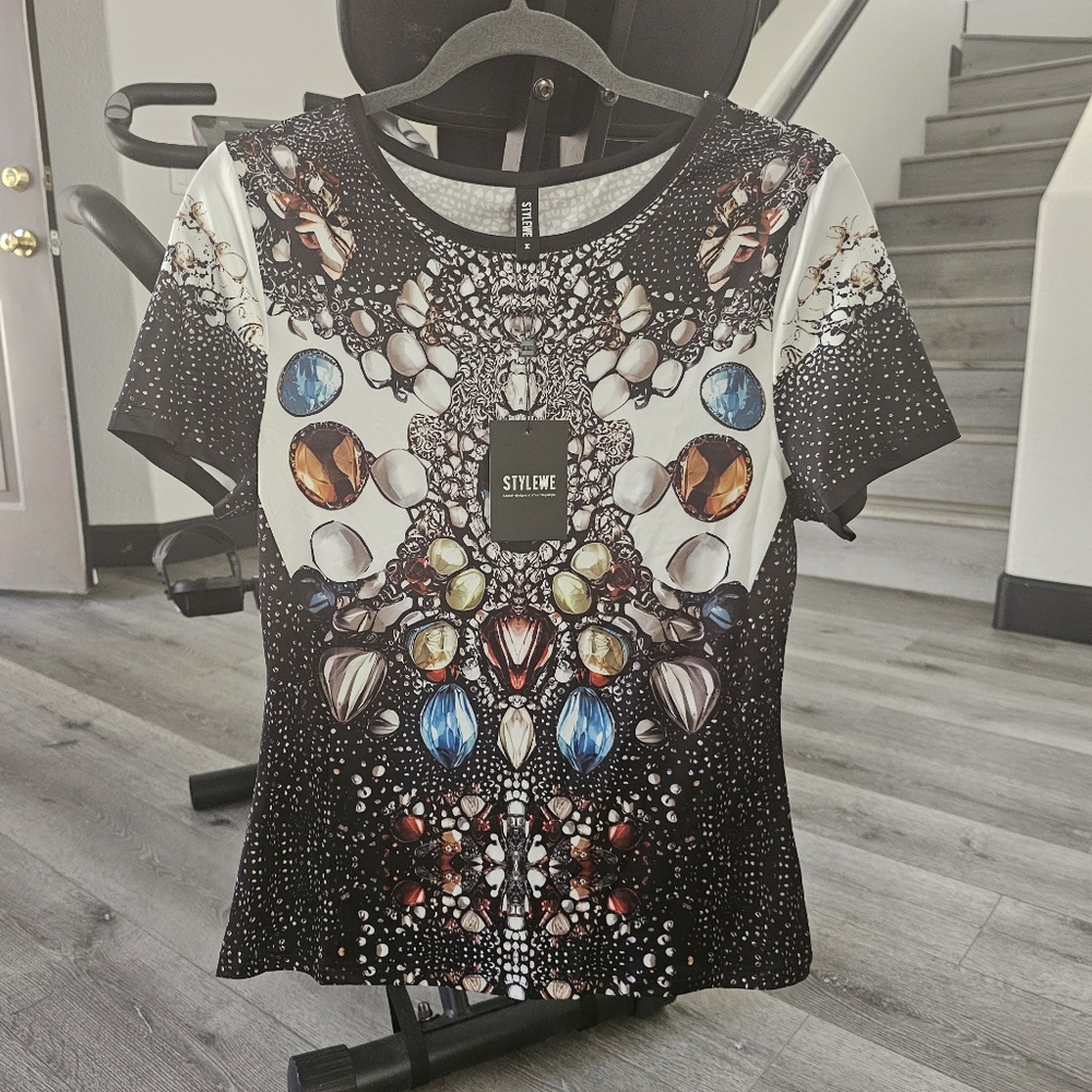 Black and White Beaded Print Women's Top - Picture 3 of 4